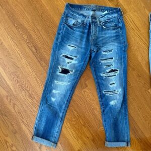 American Eagle Outfitters Blue Distressed Boyfriend Jeans